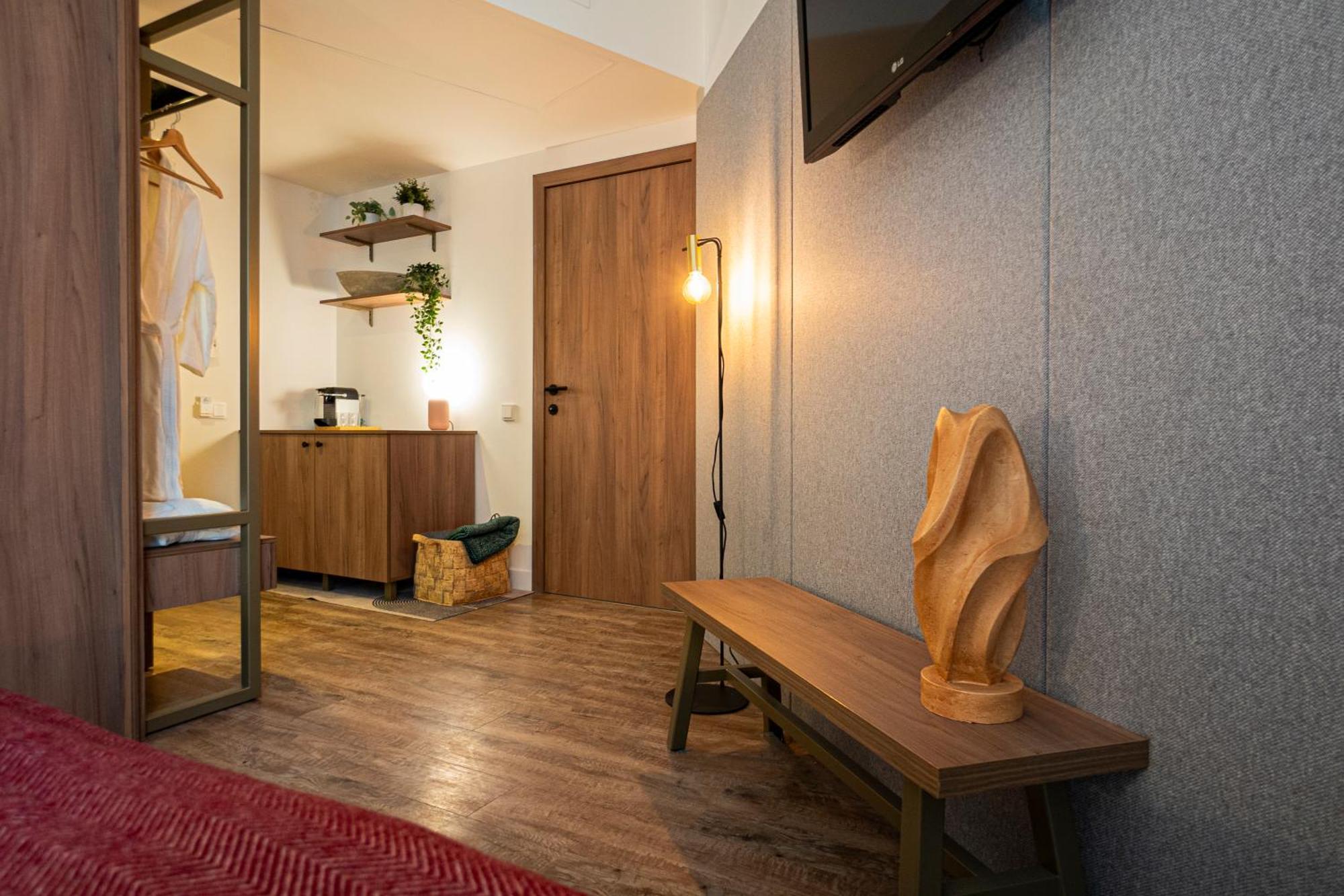 Hotel 40 1 - Soft Opening *