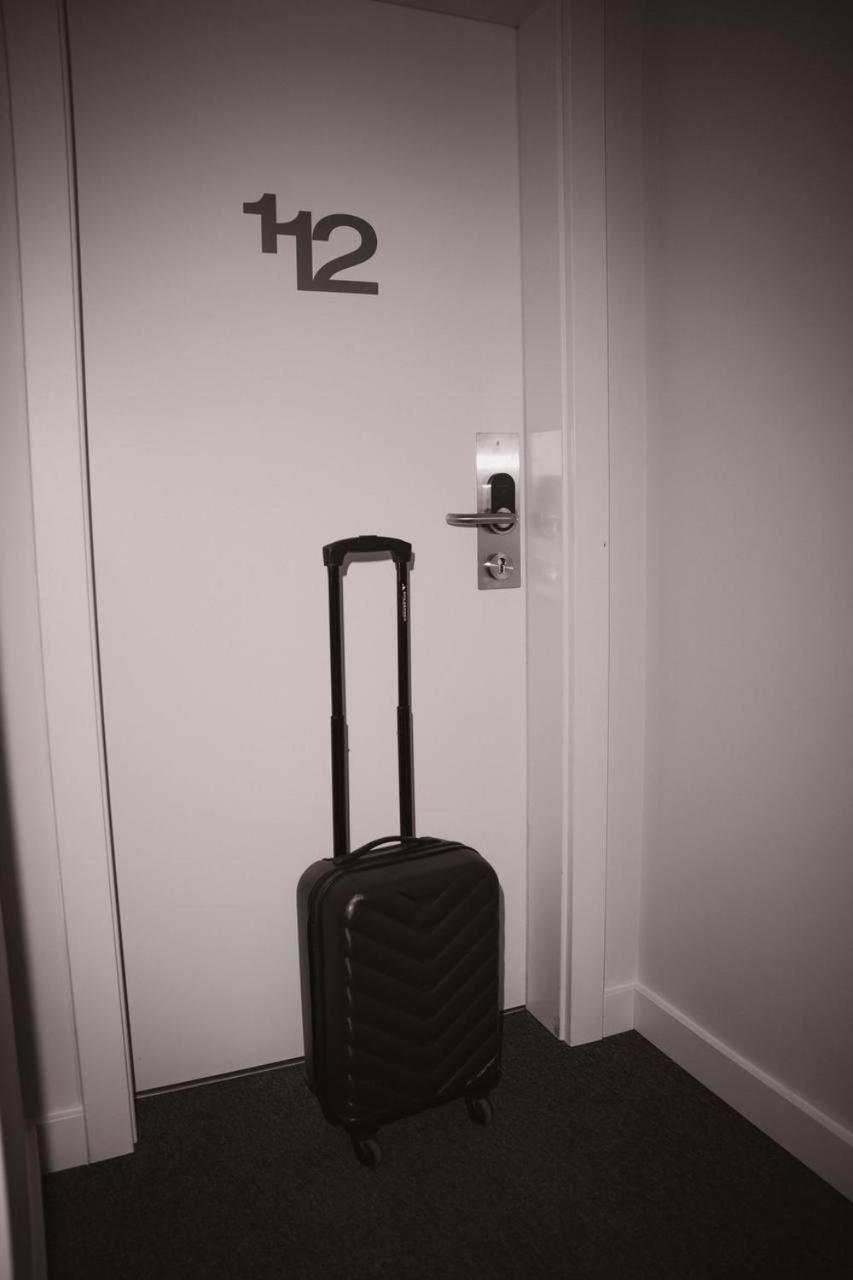 40 1 - Soft Opening Hotel